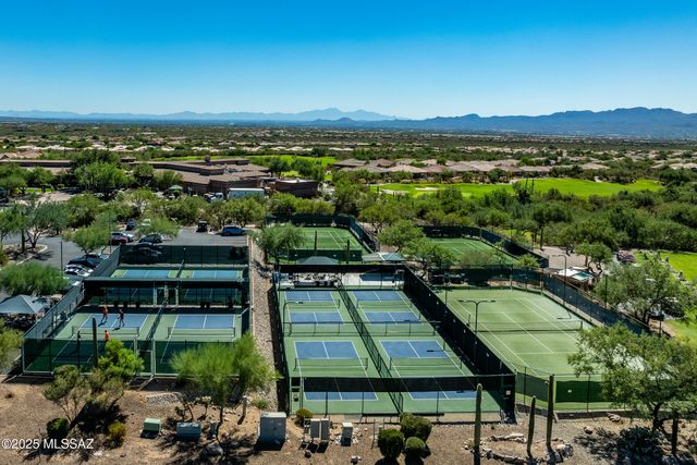 5379 W Tearblanket Place, Marana, AZ 85658