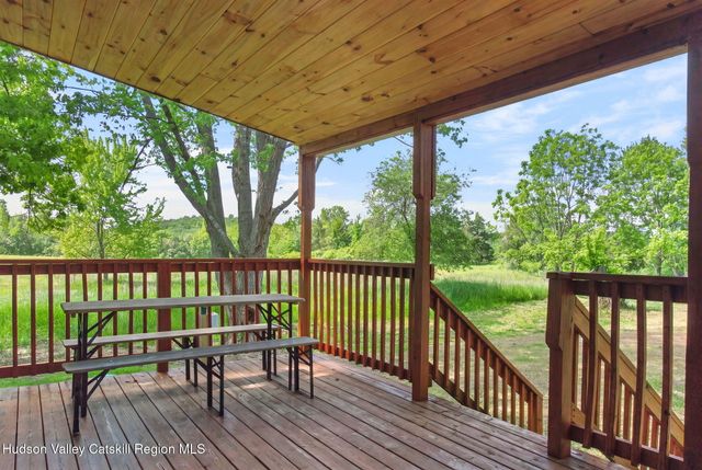 857 Flats Road, Athens, NY 12015