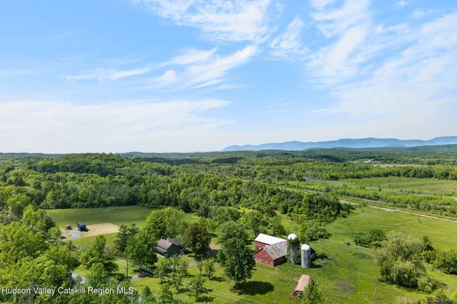 857 Flats Road, Athens, NY 12015