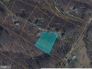 MEDFORD'S #LANE, Berkeley Springs, WV 25411