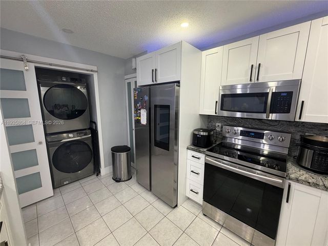 25050 SW 129th Ct, Homestead, FL 33032