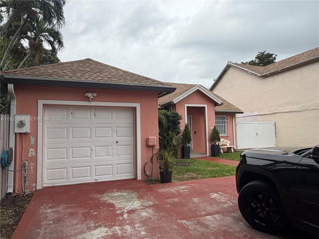 25050 SW 129th Ct, Homestead, FL 33032