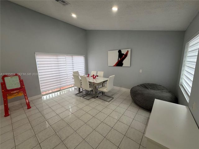 25050 SW 129th Ct, Homestead, FL 33032