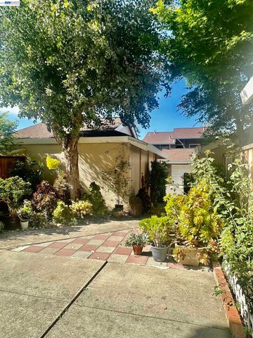 7642 Arbor Creek Circle, Dublin, CA 94568