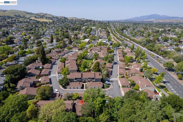 7642 Arbor Creek Circle, Dublin, CA 94568