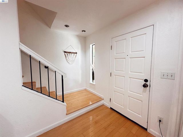 7642 Arbor Creek Circle, Dublin, CA 94568