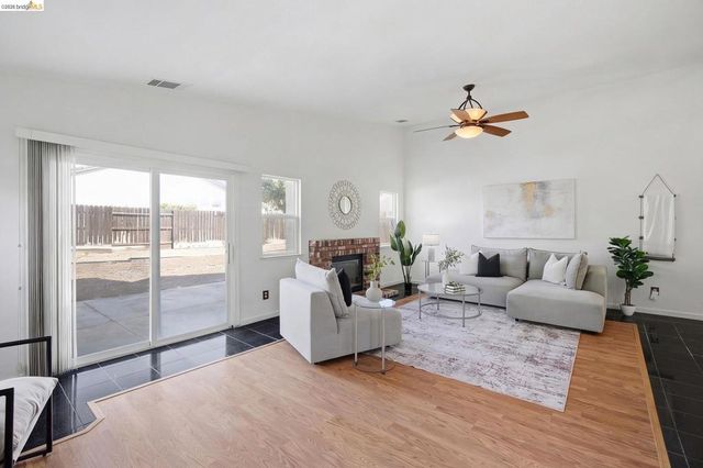 5204 Chinook Ct, Antioch, CA 94531