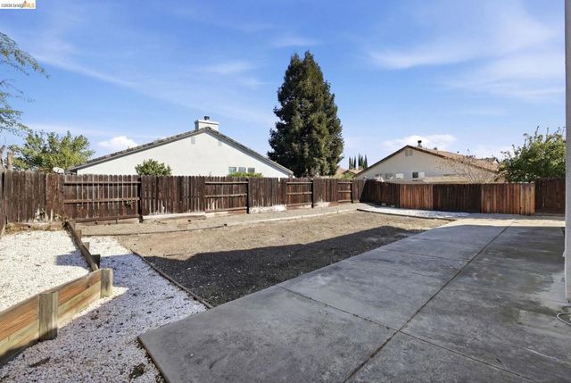 5204 Chinook Ct, Antioch, CA 94531