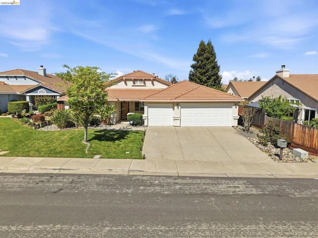 5204 Chinook Ct, Antioch, CA 94531