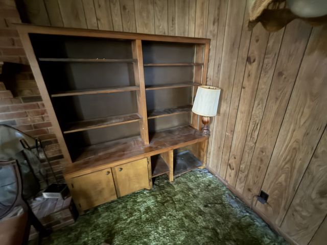 10555 New Cut Off Rd, Bon Aqua, TN 37025