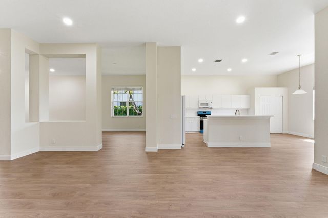 1112 Skylark Drive, Weston, FL 33327