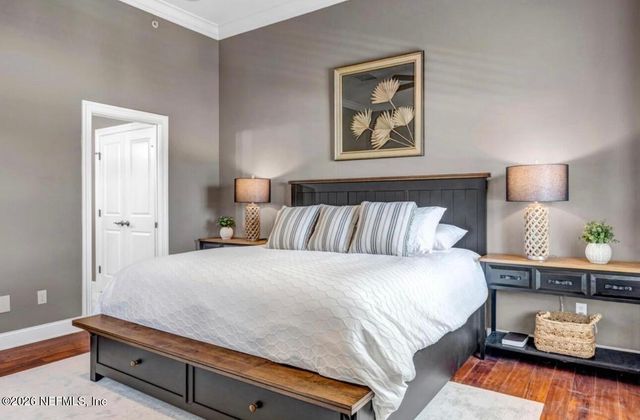 905 2ND Street N E, Jacksonville Beach, FL 32250