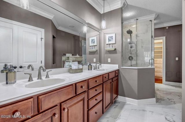 905 2ND Street N E, Jacksonville Beach, FL 32250