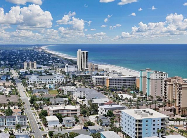 905 2ND Street N E, Jacksonville Beach, FL 32250