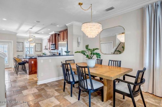 905 2ND Street N E, Jacksonville Beach, FL 32250