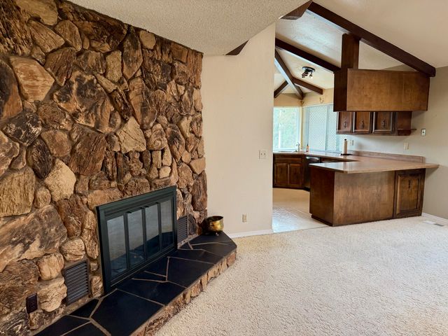 3856 Westgate Avenue, Redding, CA 96001