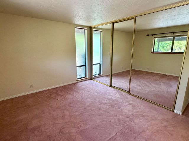 3856 Westgate Avenue, Redding, CA 96001