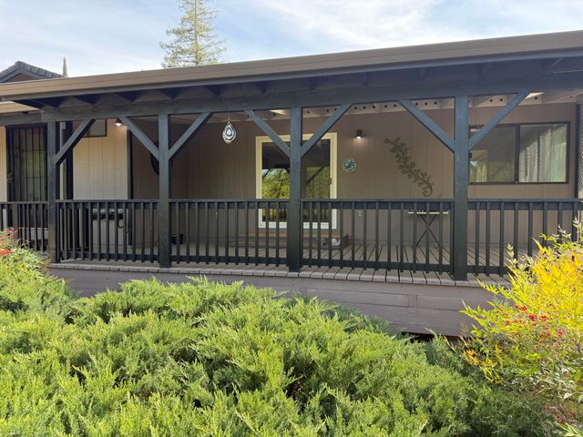 3856 Westgate Avenue, Redding, CA 96001