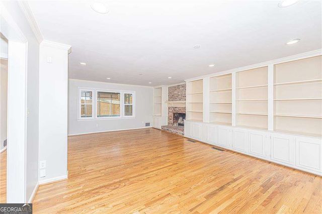 5184 Deering Trail, Marietta, GA 30068