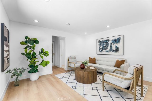 10091 Edye Drive, Huntington Beach, CA 92646