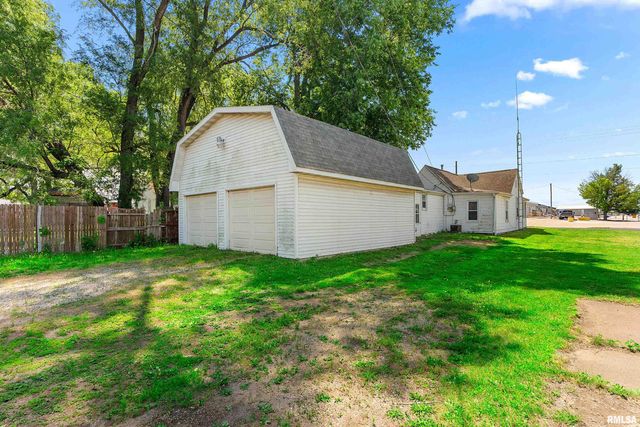 273 KOCH Street, Pekin, IL 61554