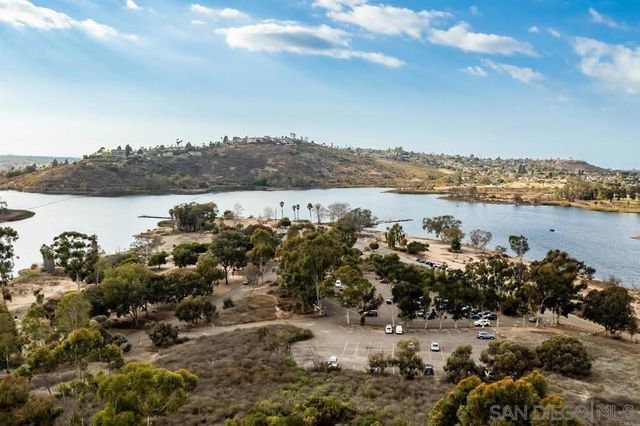 5706 Baltimore Dr 350, La Mesa, CA 91942