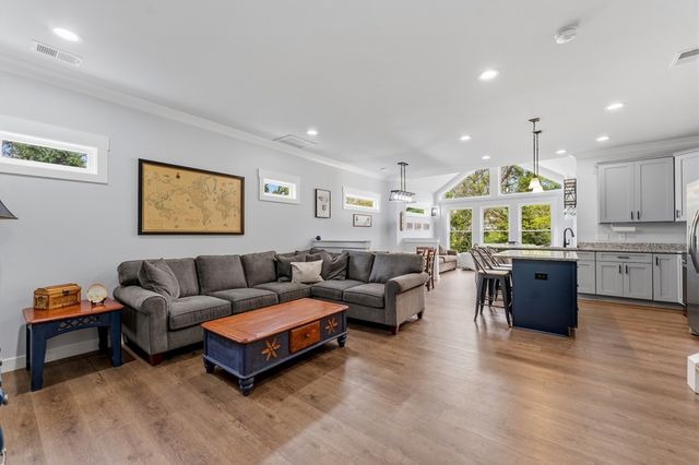 204 Minus Street, Greenville, SC 29601