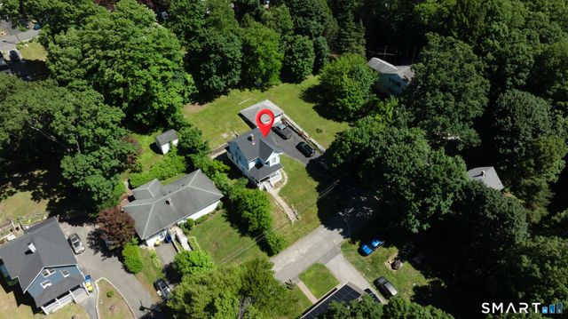 33 Maplewood Street, Waterbury, CT 06708