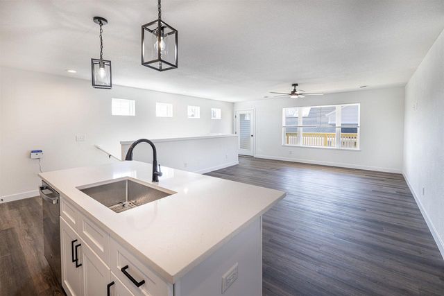 118-120 E Ash Lane, Milton, WI 53563