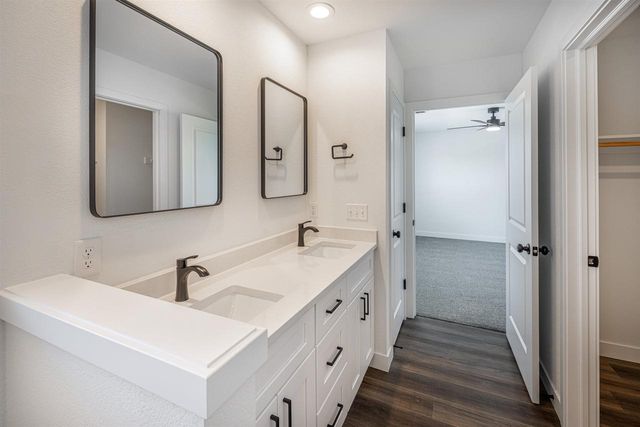 118-120 E Ash Lane, Milton, WI 53563