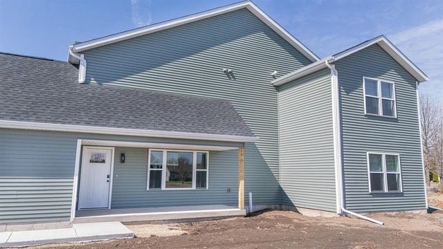 118-120 E Ash Lane, Milton, WI 53563