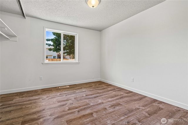 17655 SE 267th Place, Covington, WA 98042
