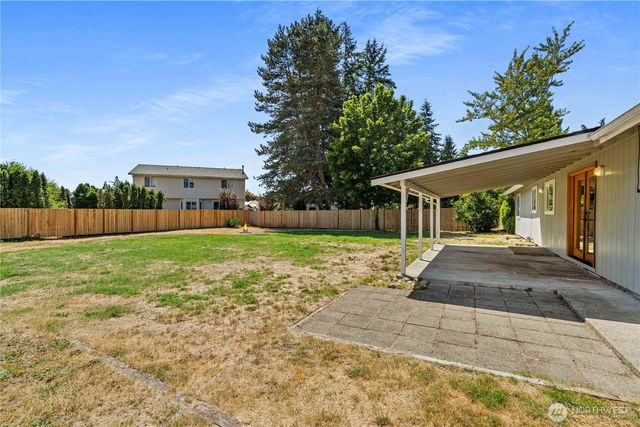 17655 SE 267th Place, Covington, WA 98042