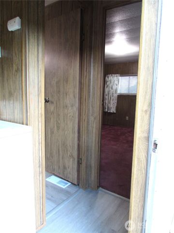 5220 176th Street SW #27, Lynnwood, WA 98037