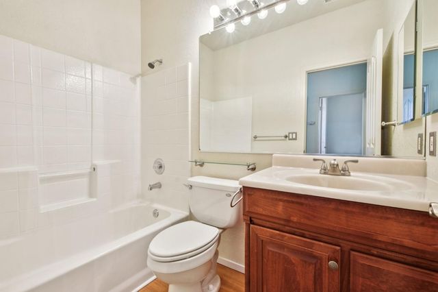 9588 Castlecave Ct, Elk Grove, CA 95758