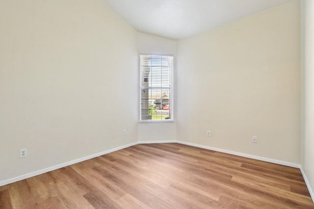 9588 Castlecave Ct, Elk Grove, CA 95758