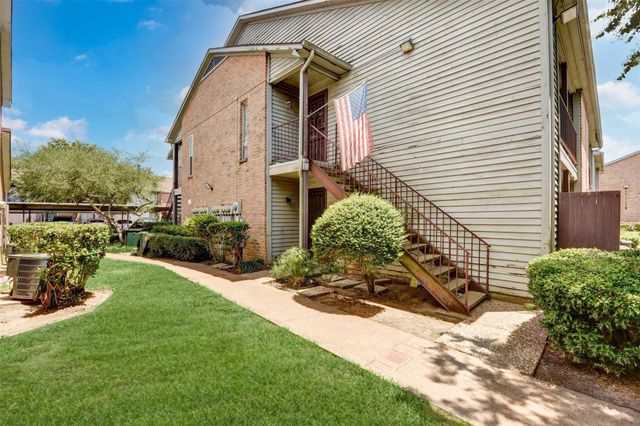 9350 Country Creek Drive 50, Houston, TX 77036