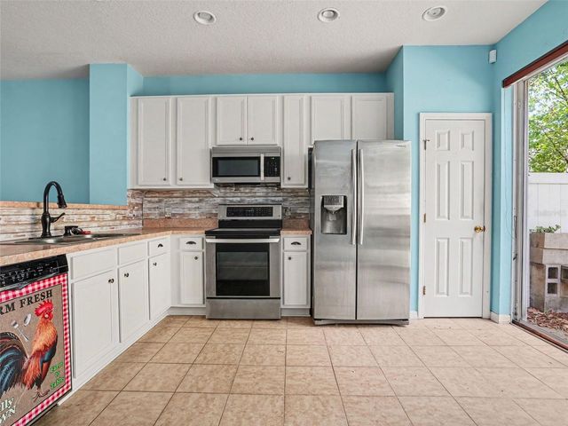 7631 LONG ISLAND DR, Kissimmee, FL 34747