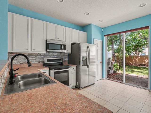 7631 LONG ISLAND DR, Kissimmee, FL 34747
