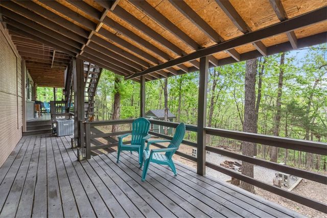 56 Country Club Drive, Holiday Island, AR 72631