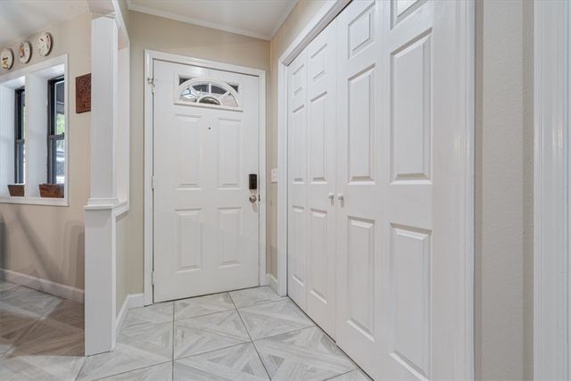 56 Country Club Drive, Holiday Island, AR 72631