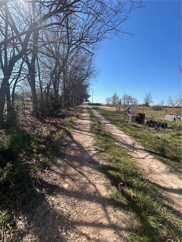 12700 Bullock Road, Bentonville, AR 72712