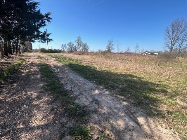 12700 Bullock Road, Bentonville, AR 72712