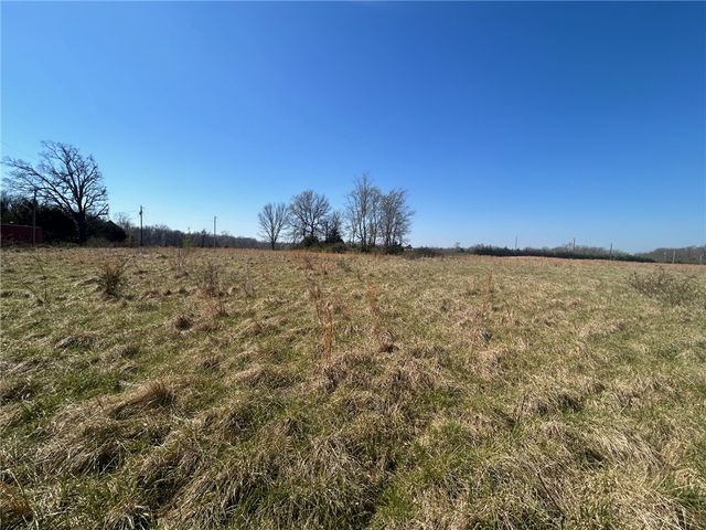 12700 Bullock Road, Bentonville, AR 72712