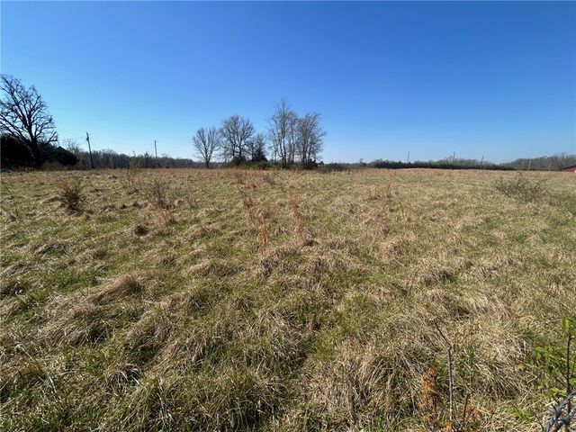 12700 Bullock Road, Bentonville, AR 72712