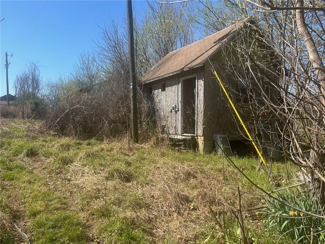 12700 Bullock Road, Bentonville, AR 72712