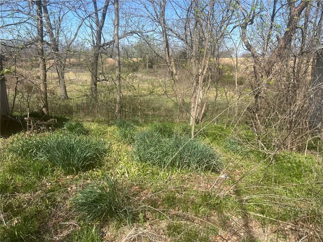 12700 Bullock Road, Bentonville, AR 72712