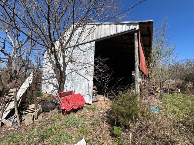 12700 Bullock Road, Bentonville, AR 72712