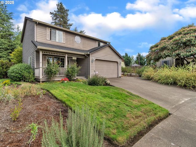 2063 Ne GIBBS Cir, Mc Minnville, OR 97128