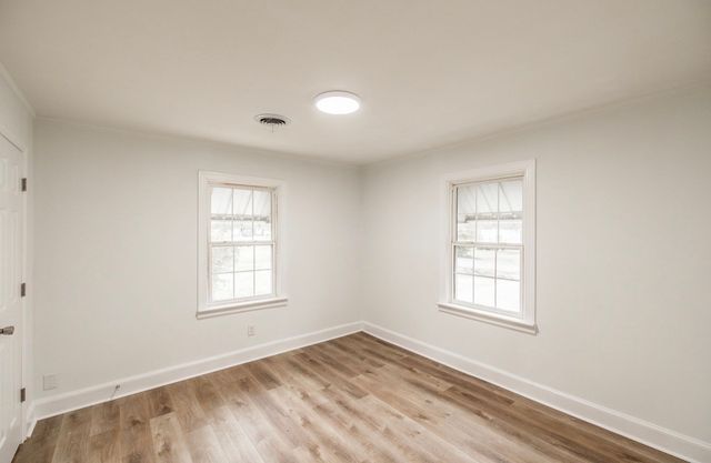 247 Morton Ave, Gallatin, TN 37066